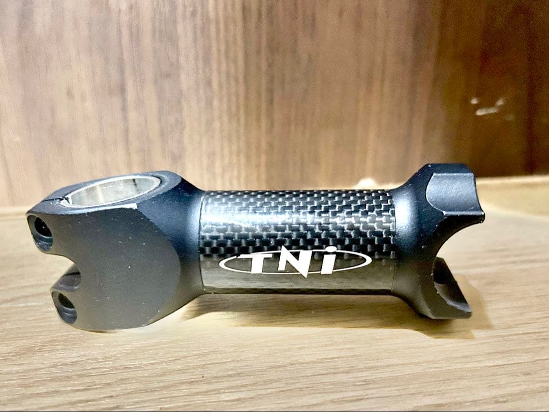◆TNI カーボン＆アルミ混合ステム◆Carbon重量130g長さ105mm