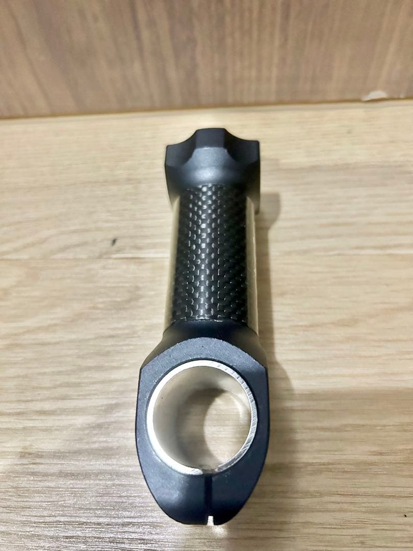 ◆TNI カーボン＆アルミ混合ステム◆Carbon重量130g長さ105mm