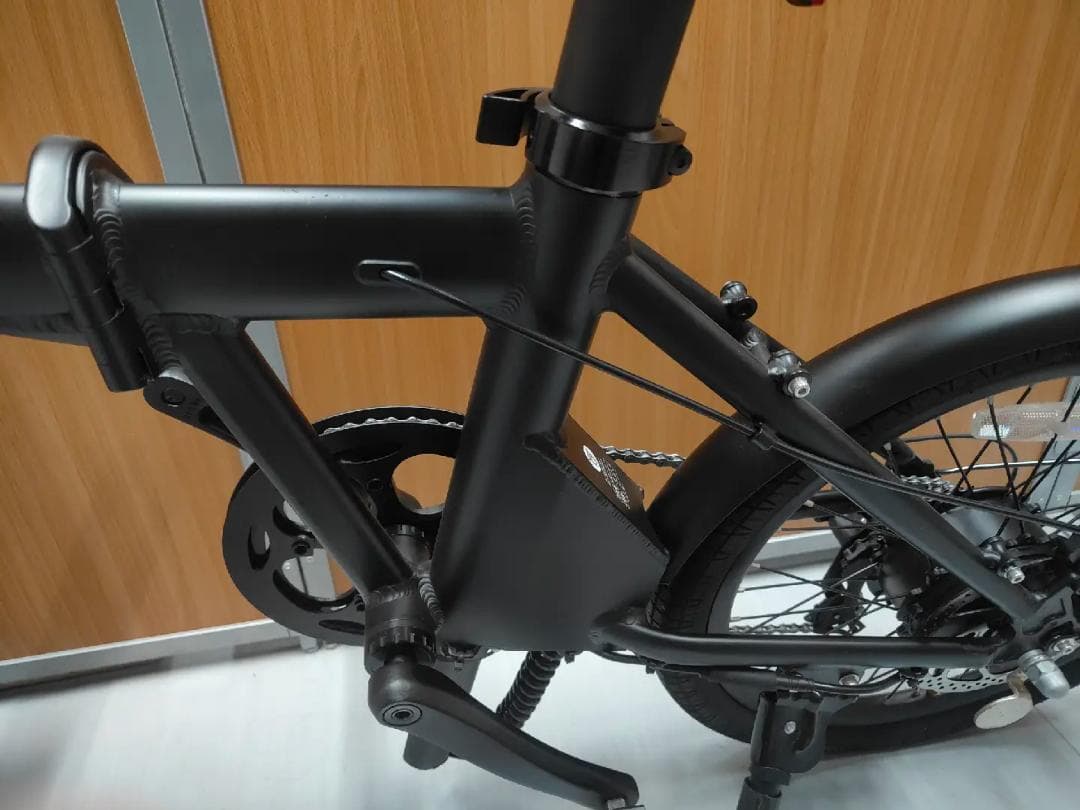 【在庫残りわずか！】電動アシスト自転車 ERWAY A01 ブラック
