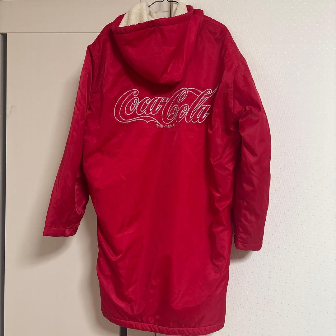 Coca-Cola フード付きロングコート レッド