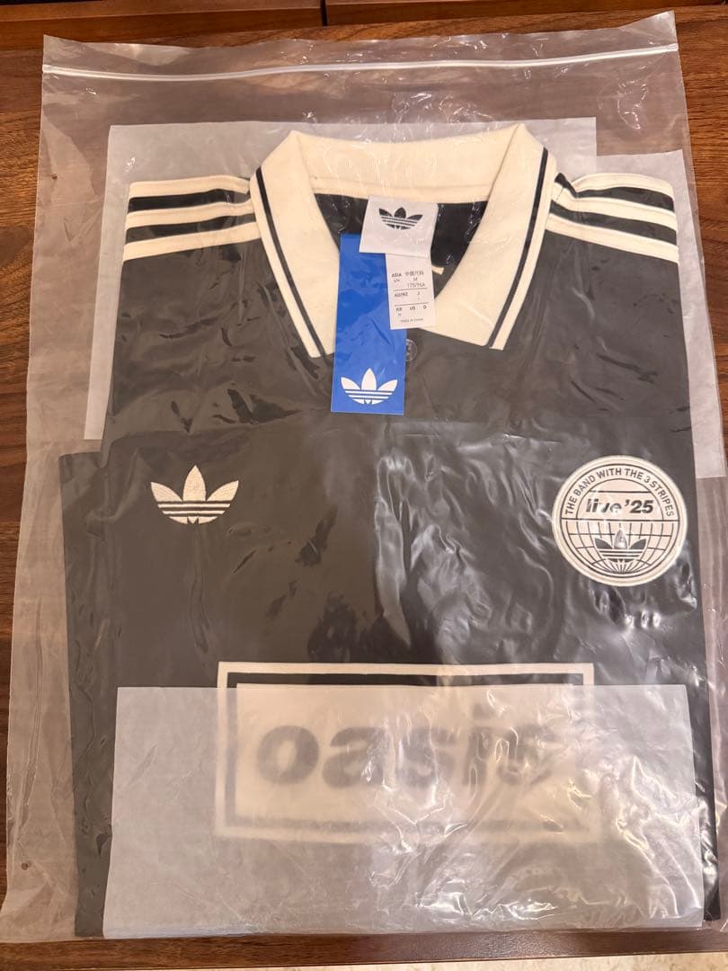 ADIDAS ORIGINALS × OASIS ツアー ジャカード ジャージ