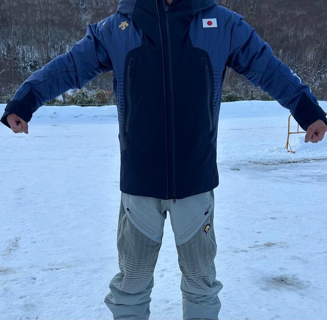デサント日本国旗付きサイズＯスキーウェア上下