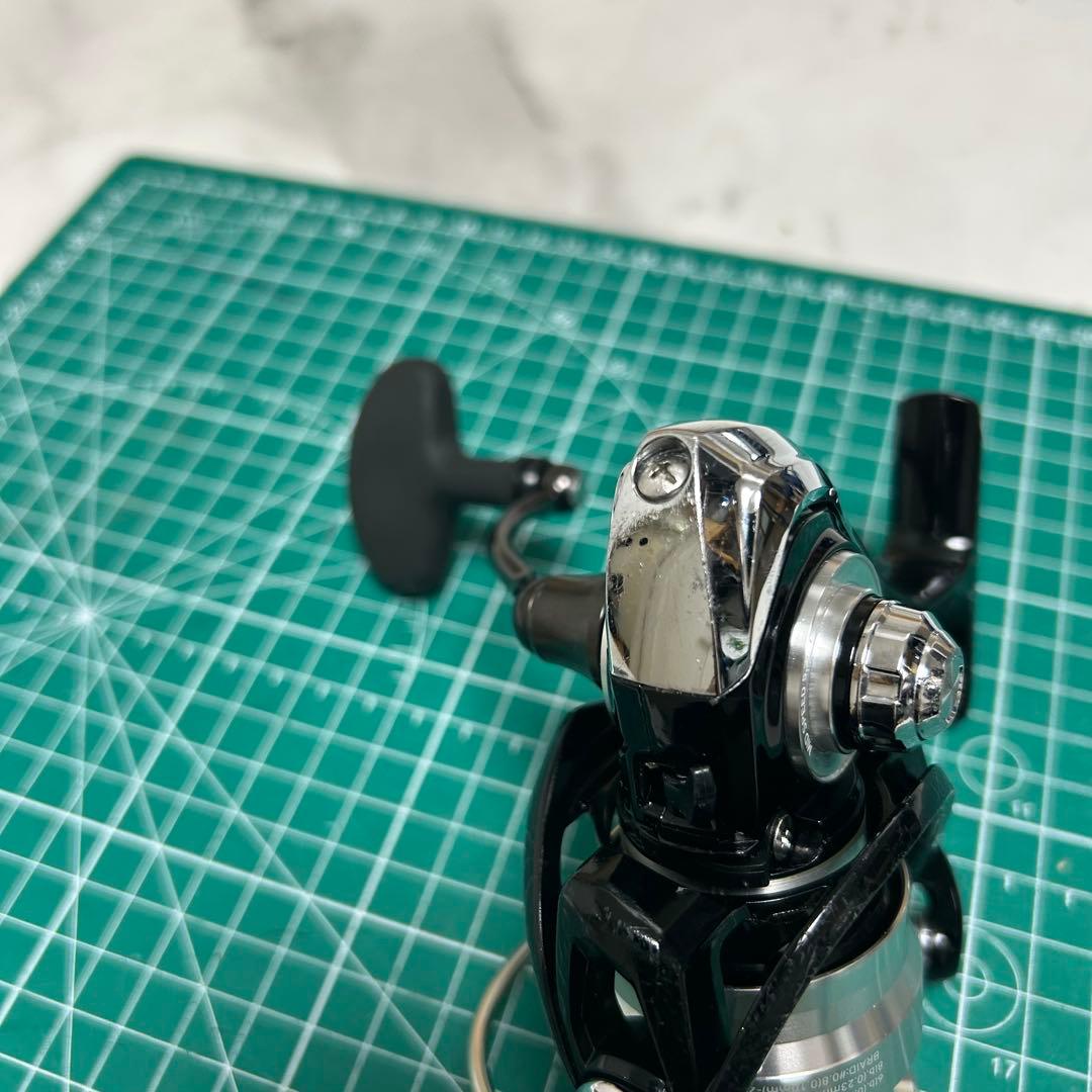 19 レグザ　LEXA　LT　2500　リール　ルアー　エギング　シーバス