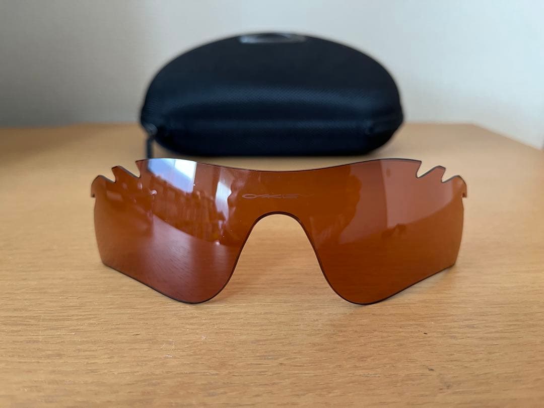 Oakley スポーツサングラス