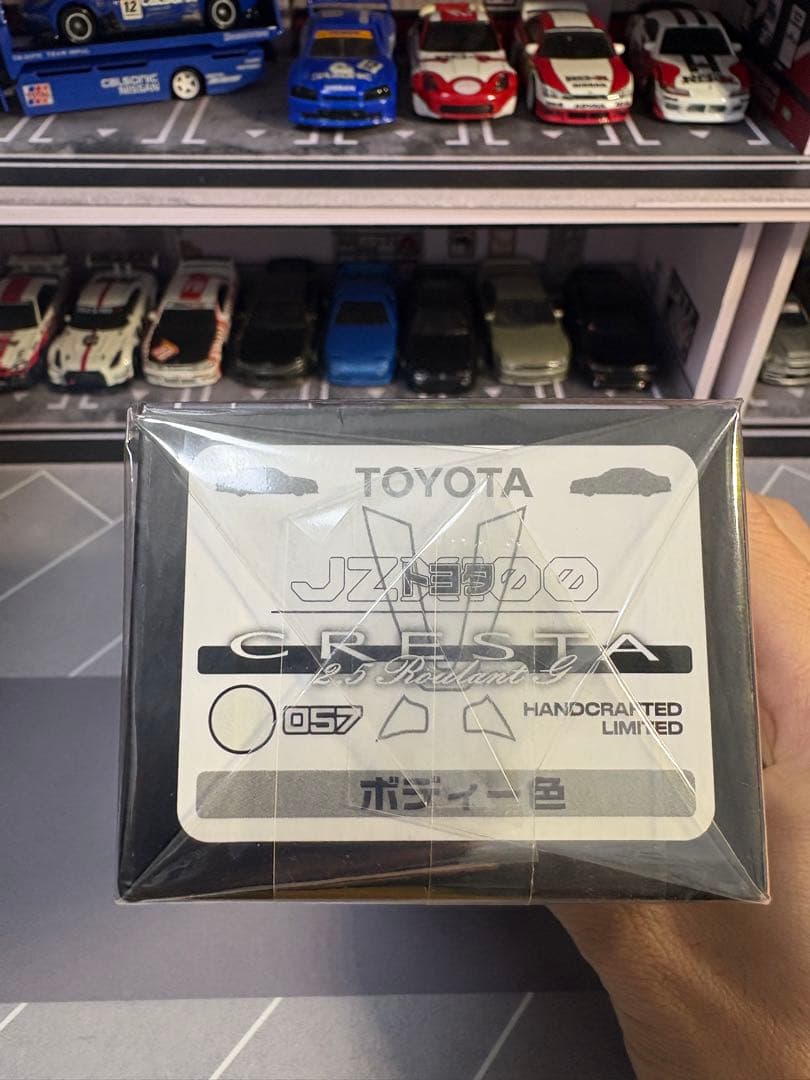 モータルモデル1/64 トヨタ クレスタ 2.5 ルラーンG JZX100