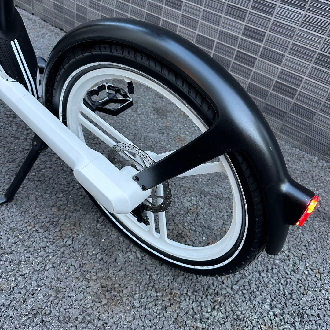 HONBIKE 電動アシスト自転車 前カゴ付走行142キロ