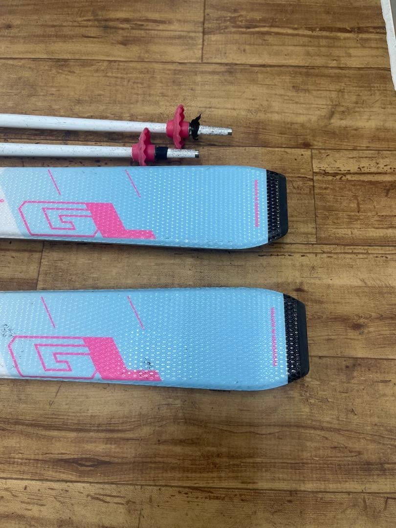 ATOMIC スキー板 140cm ジュニア セット ストック付 初心者OK
