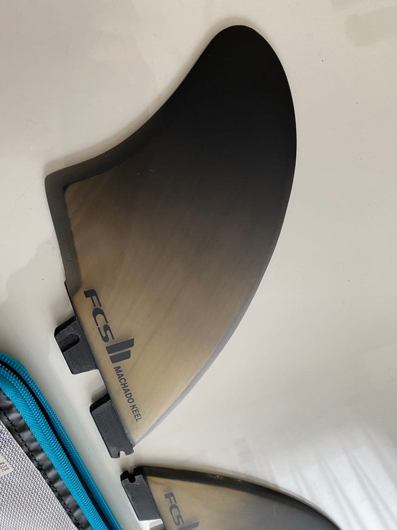 希少 美品 FCS2 フィン MACHADO KEEL PC ツイン