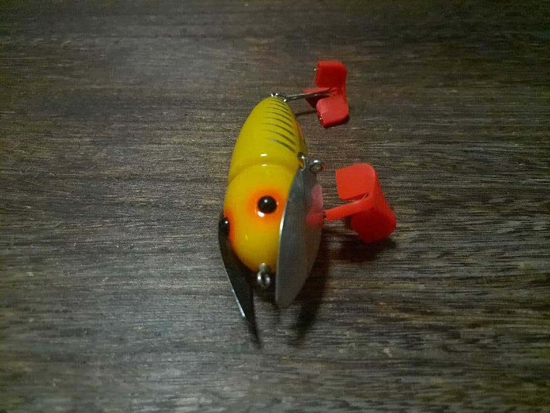 ハネダクラフト　セミヌード
