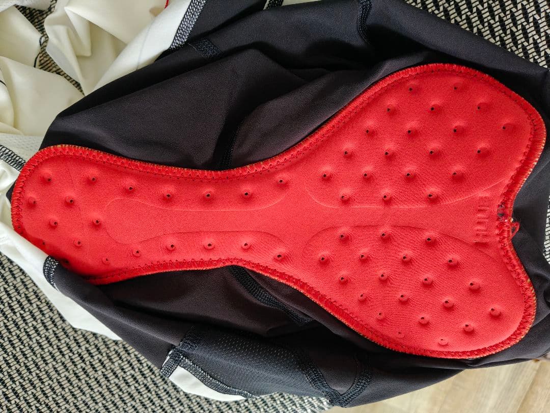 トライスーツ HUUB ワンピースタイプ S サイズ　中古　トライアスロン