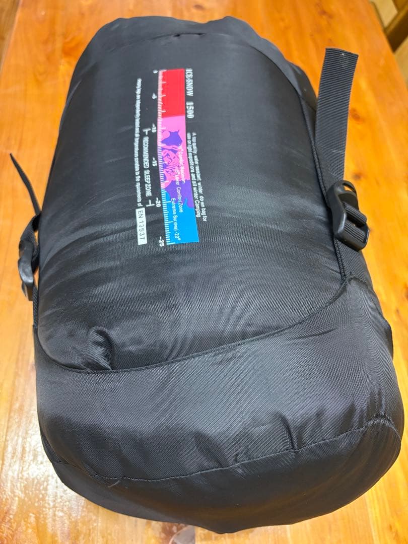 Fengzel Outdoor 冬用ダウン寝袋　マミー型　シュラフ