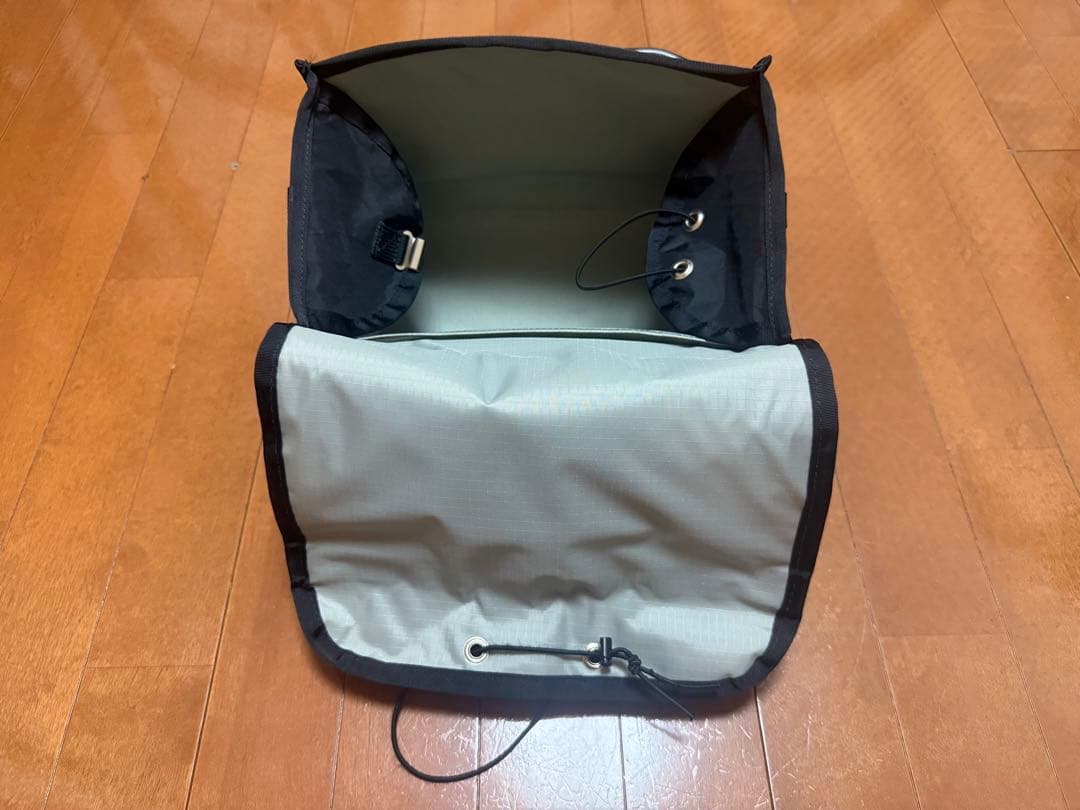 アクセサリー *SWIFT INDUSTRIES* paloma handlebar bag