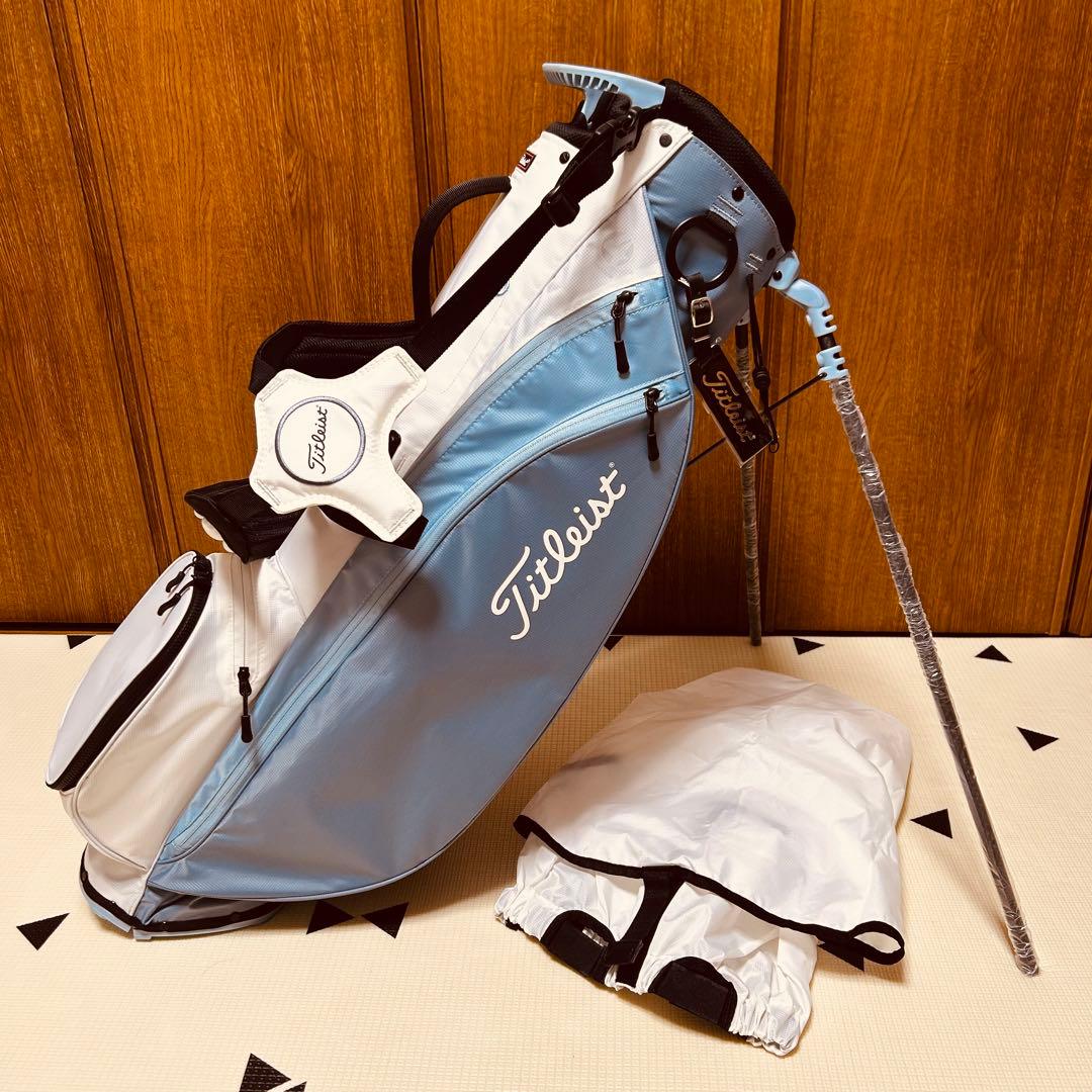 Titleist Players4 軽量キャディバッグ スタンド式 キャップ付き