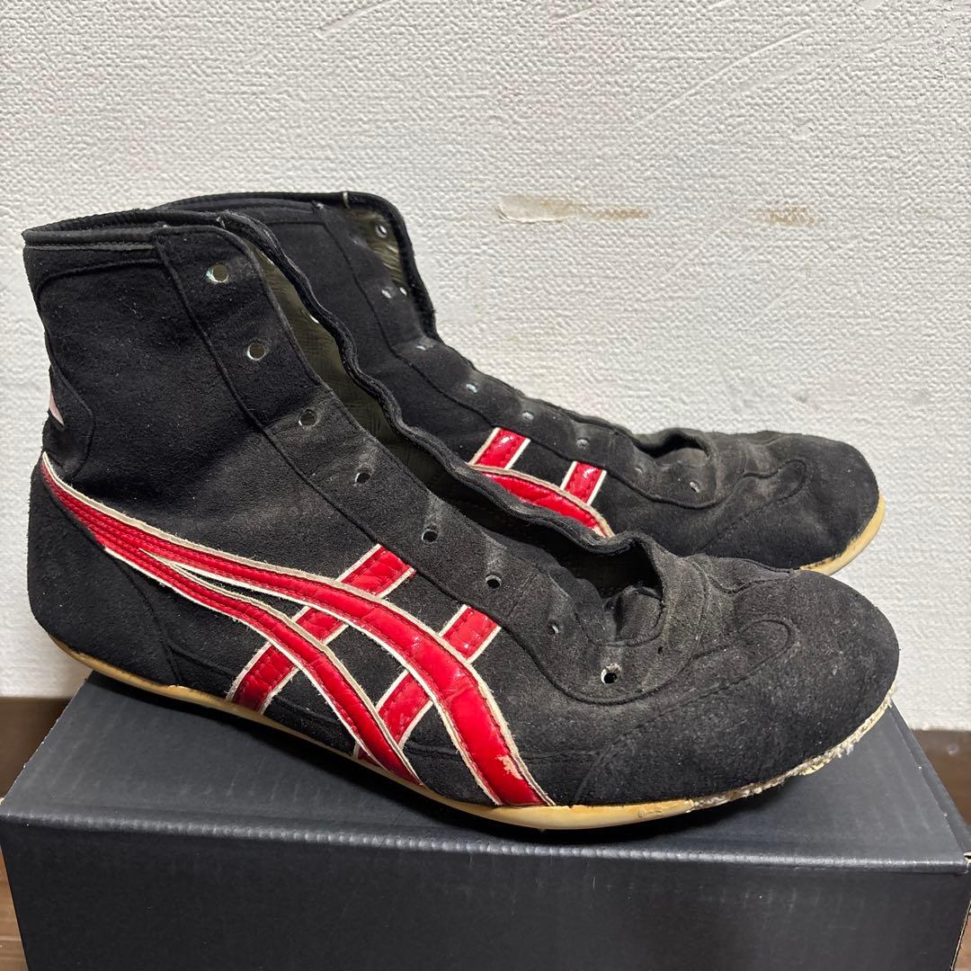 廃盤モデル　レスリングシューズ　赤