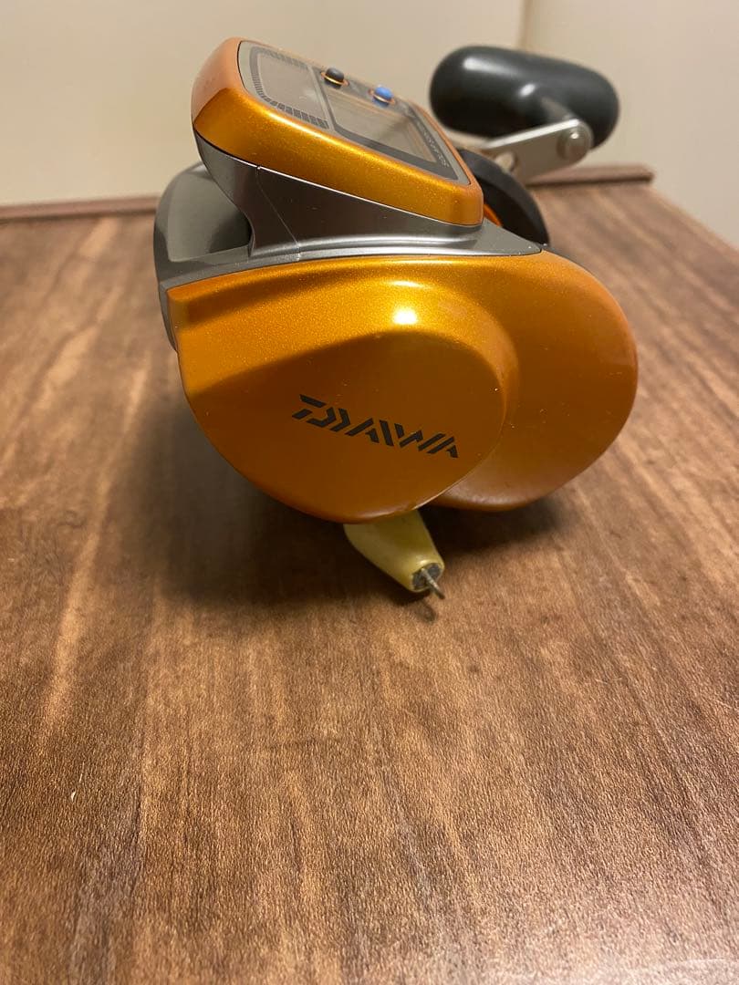 希少　美品　ダイワ イッツICV250 ソーラー　デジタルカウンター両軸リール