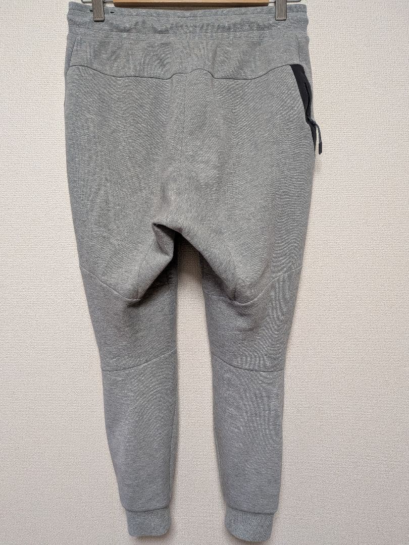 NIKE ナイキ　テックフリースジョガーパンツ