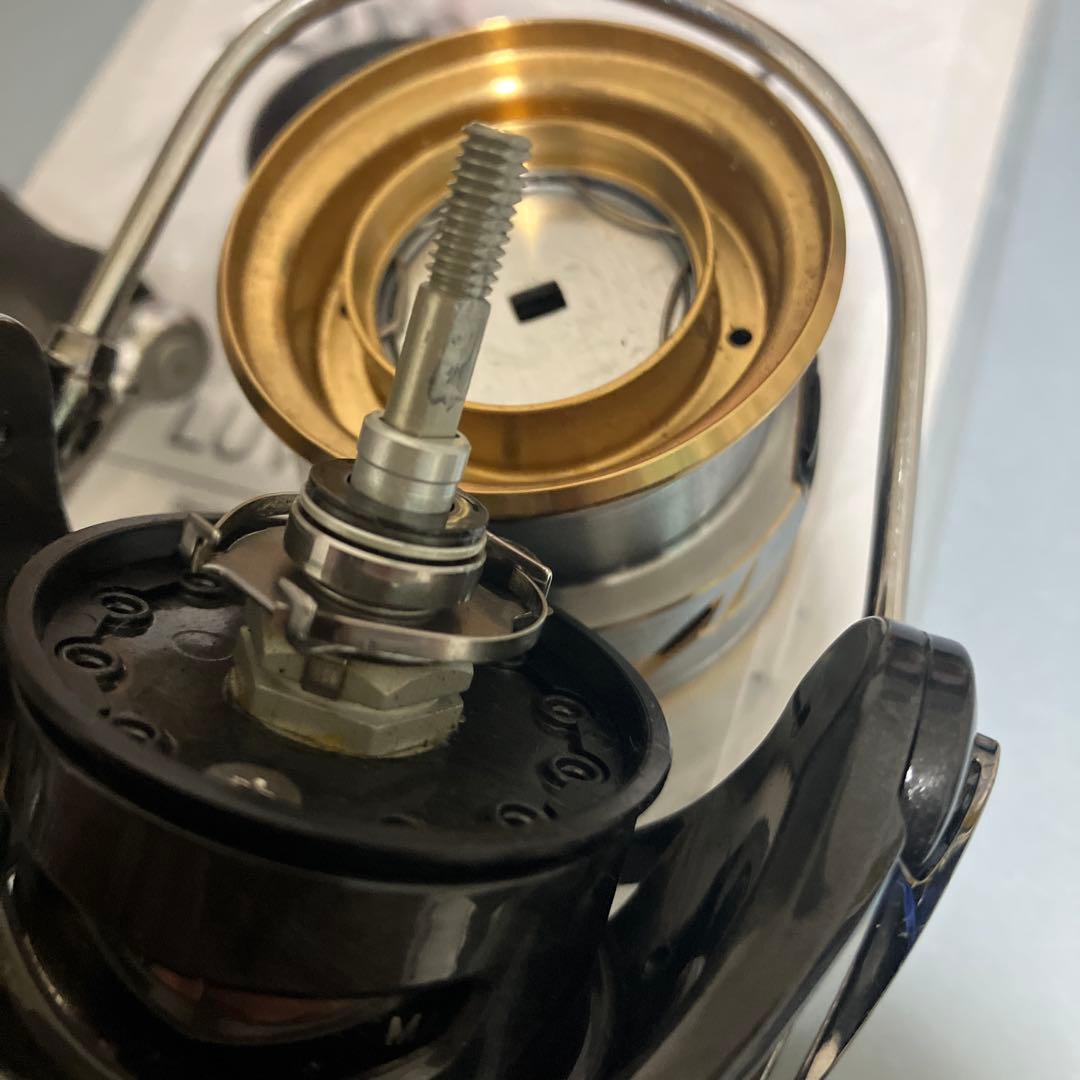 DAIWA LUVIAS FC LT 2500S-XH スピニングリール　巻き良
