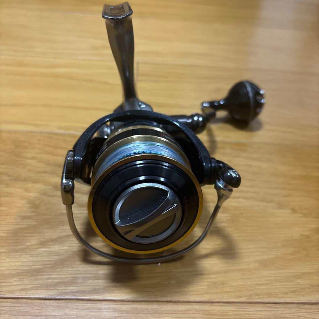 ダイワ ヴァデル4000H DAIWA VADEL バデル