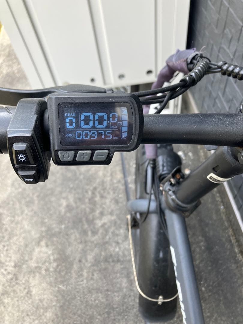 ジャンク品　E-BIKE 電動アシスト自転車 グレー ファットタイヤ