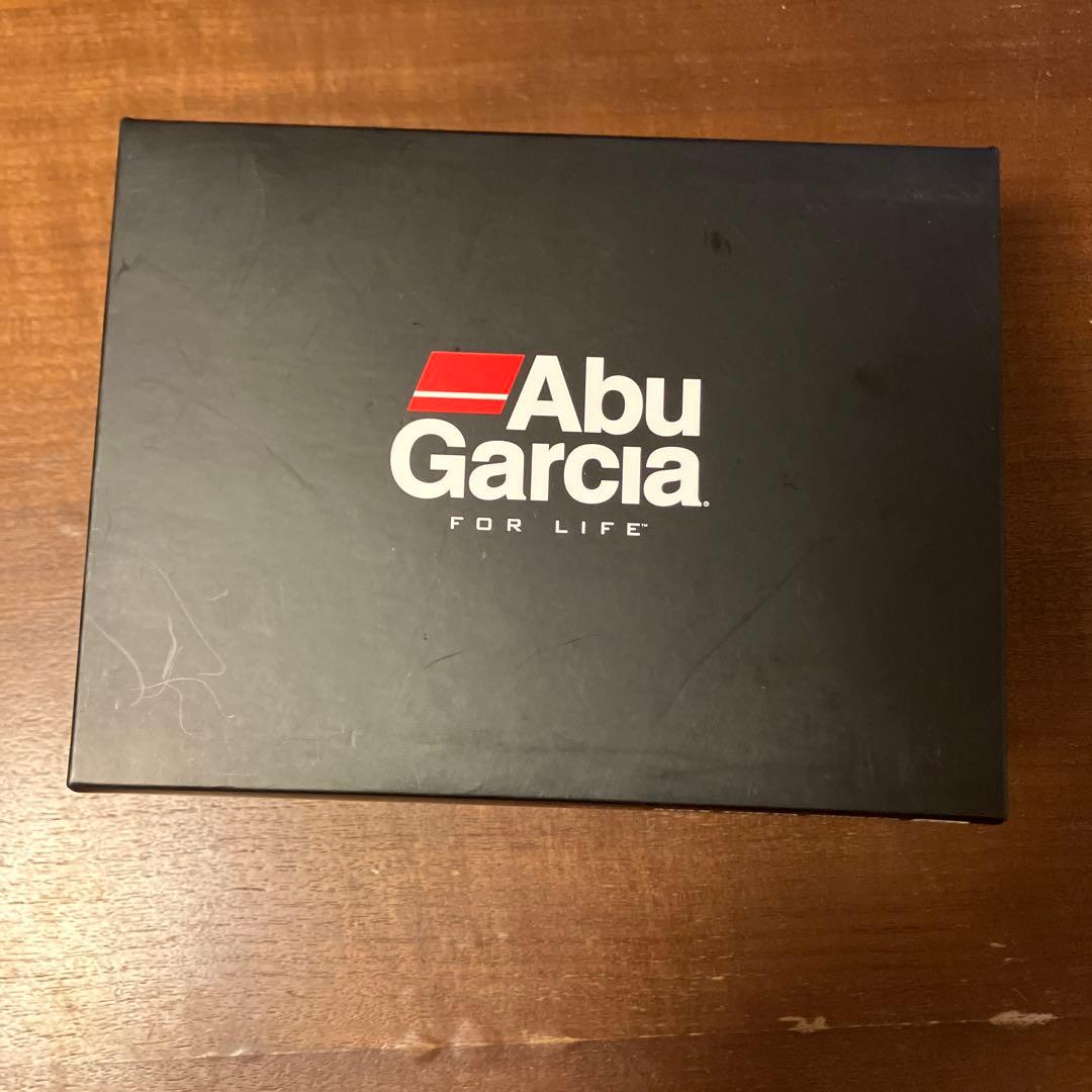 Abu Garcia Revo MGX シータ 2000SH
