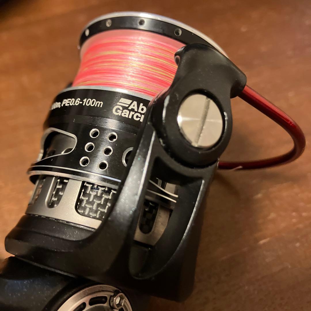 Abu Garcia Revo MGX シータ 2000SH