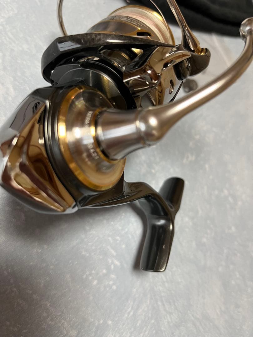 Daiwa LUVIAS LT 2500-XH スピニングリール