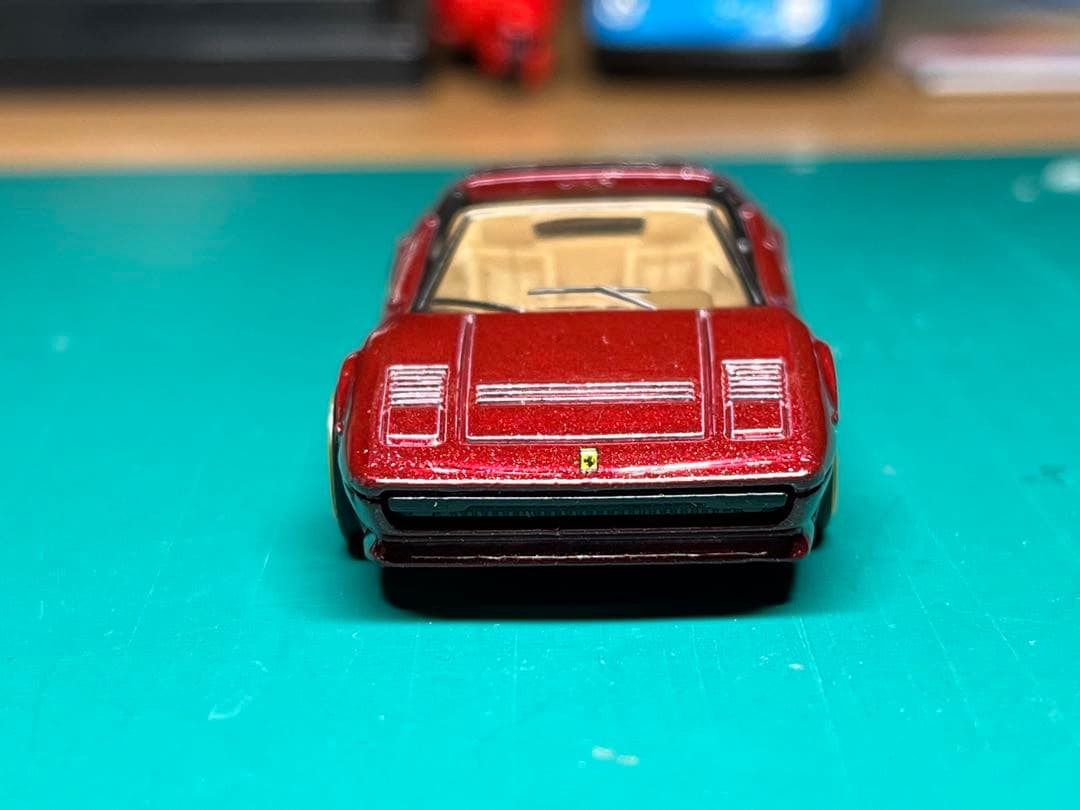 ホットウィール Ferrari 308 GTS Quattrovalvole ②
