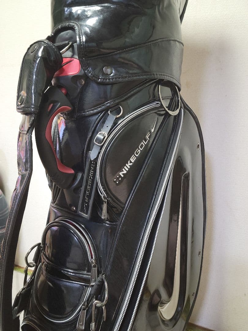 NIKE GOLF ブラックゴルフバッグ