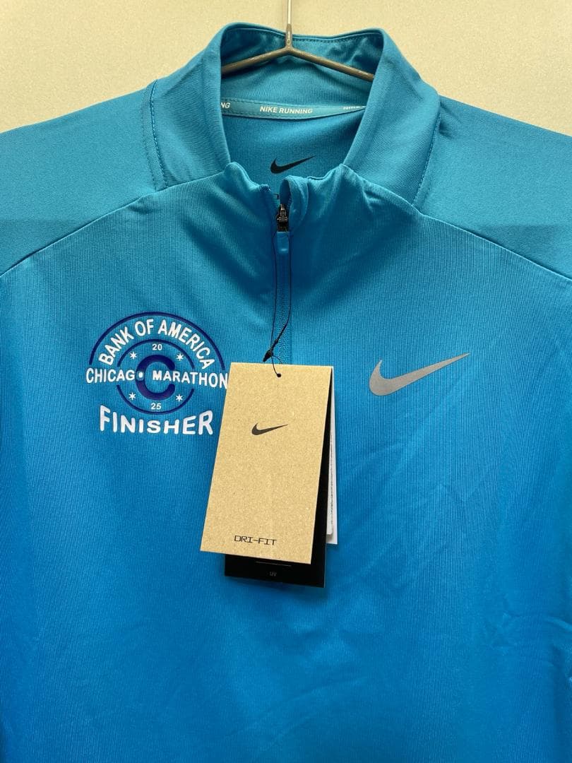 【新品タグ付】NIKE シカゴマラソン2025 FINISHER 長袖 XS