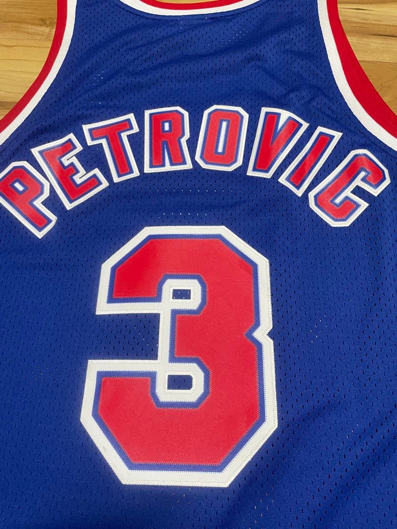 NBA ユニフォーム　ドラゼン　ペトロビッチ