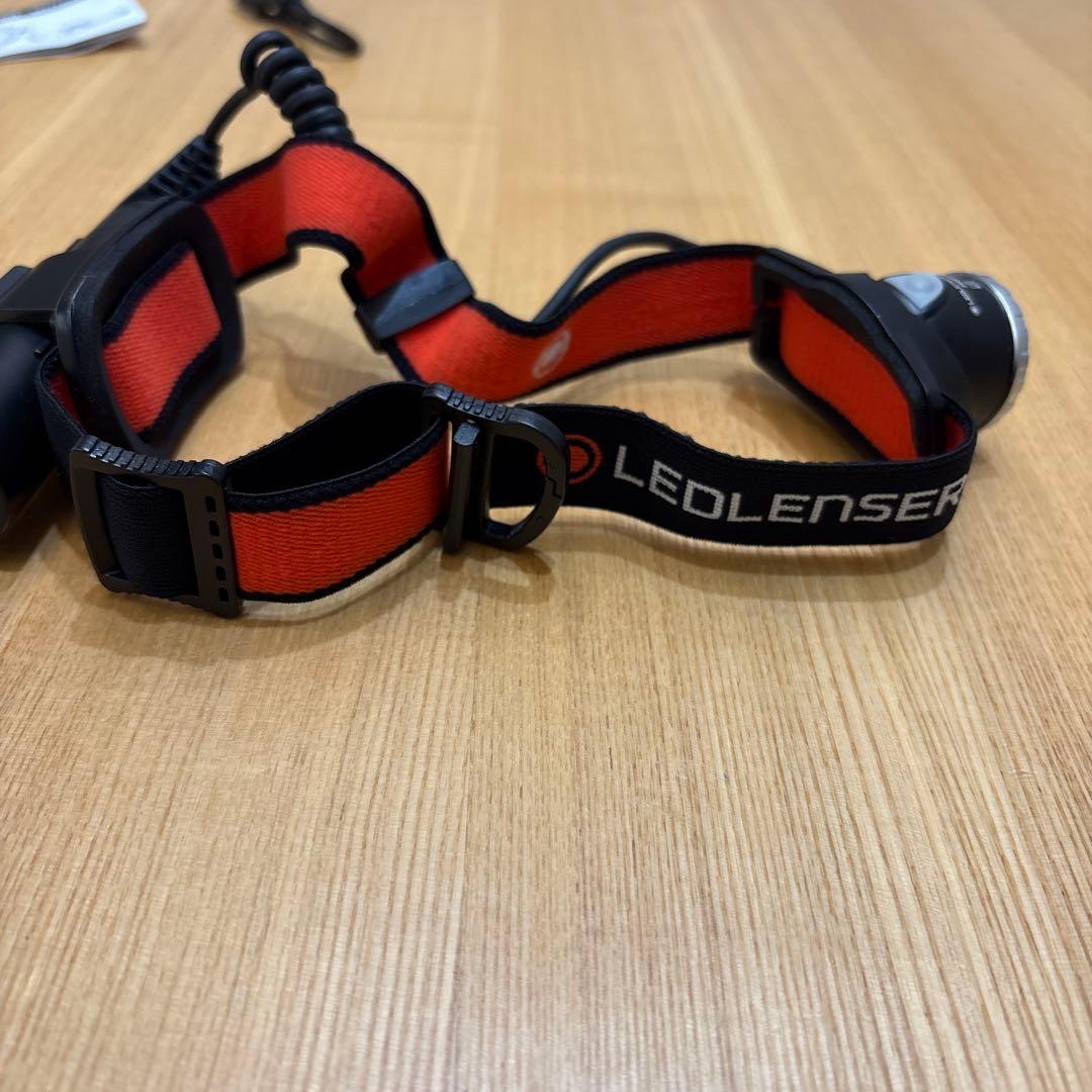 LEDLENSER 【レッドレンザー】H8R LEDヘッドライト