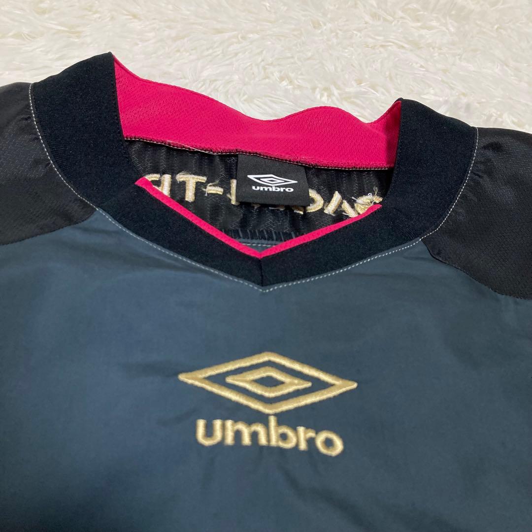 【美品】umbro ピステ上下 グレー/ブラック／ピンク　金刺繍GACH1-TR