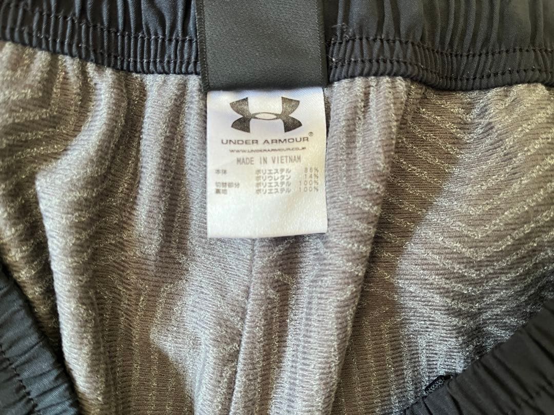 UNDER ARMOR ウインドブレーカー上下 黒 L
