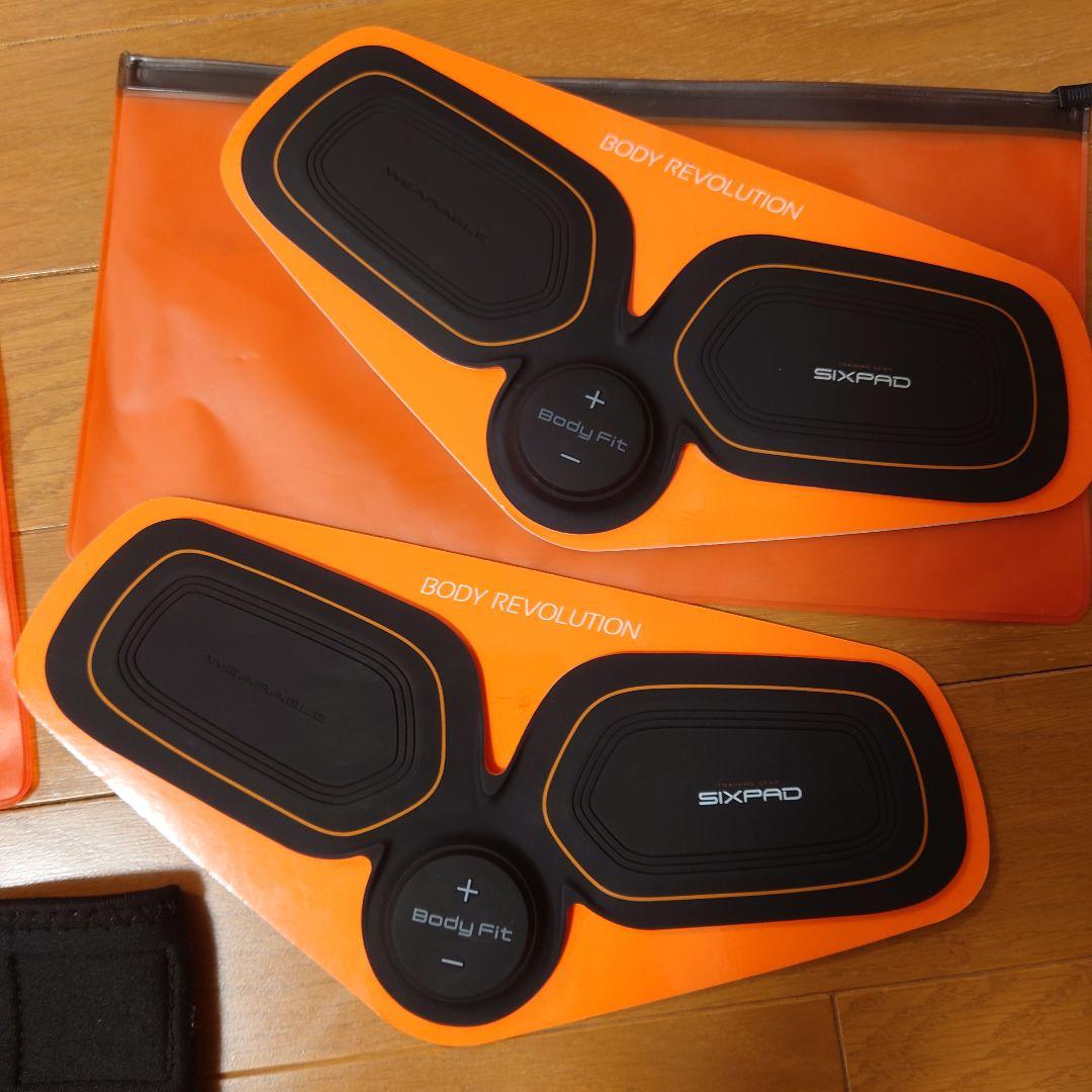 SIXPAD AbsFit EMS トレーニングBodyFit 電池式　超美品