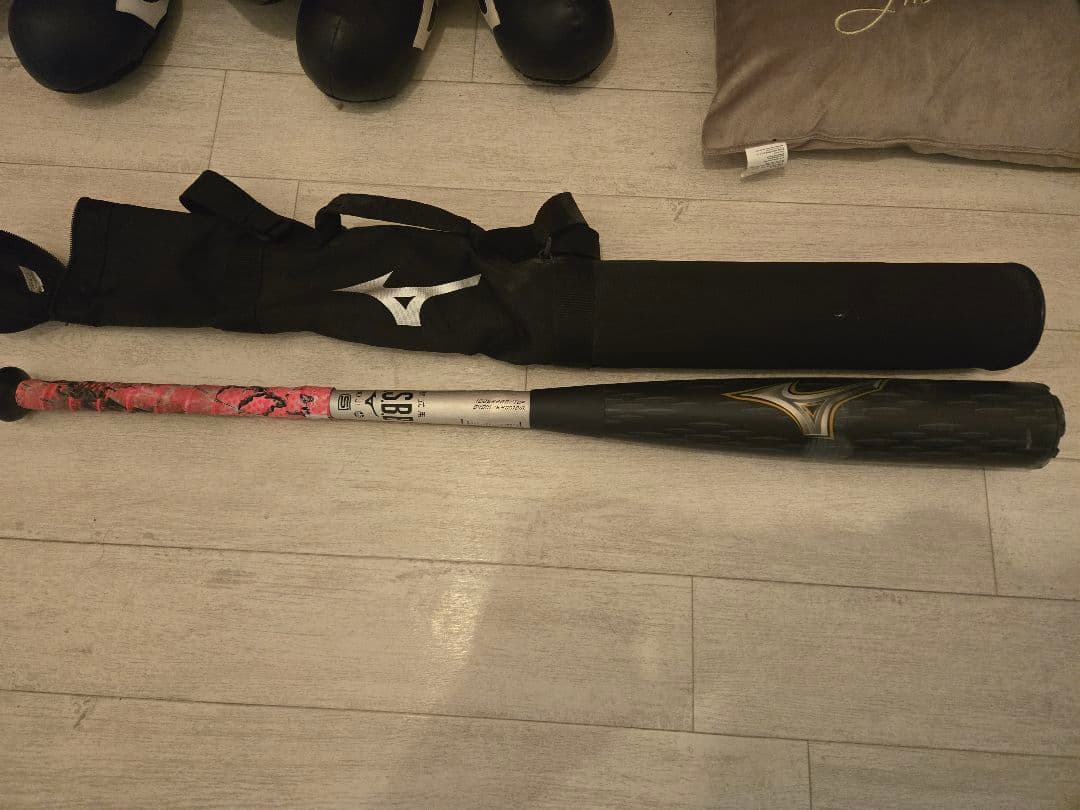 BEYOND MAX LEGACY L 84cm/690g バット