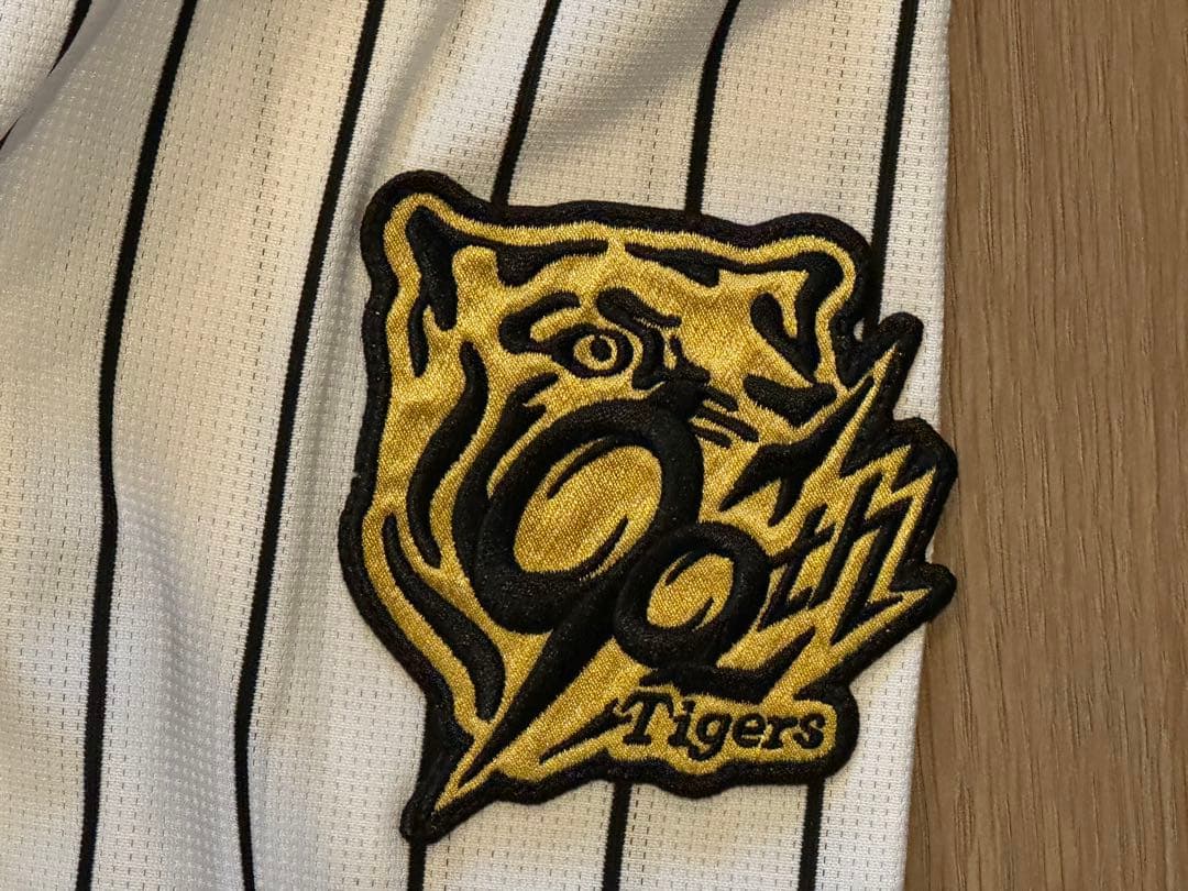 美品 阪神タイガース ユニフォーム 森下翔太 阪神 森下 ホーム M Mサイズ