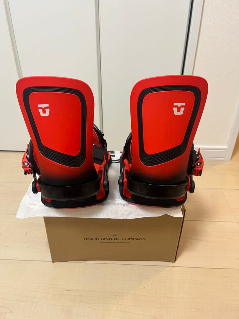UNION ULTRA ビンディング Mサイズ ホットレッド