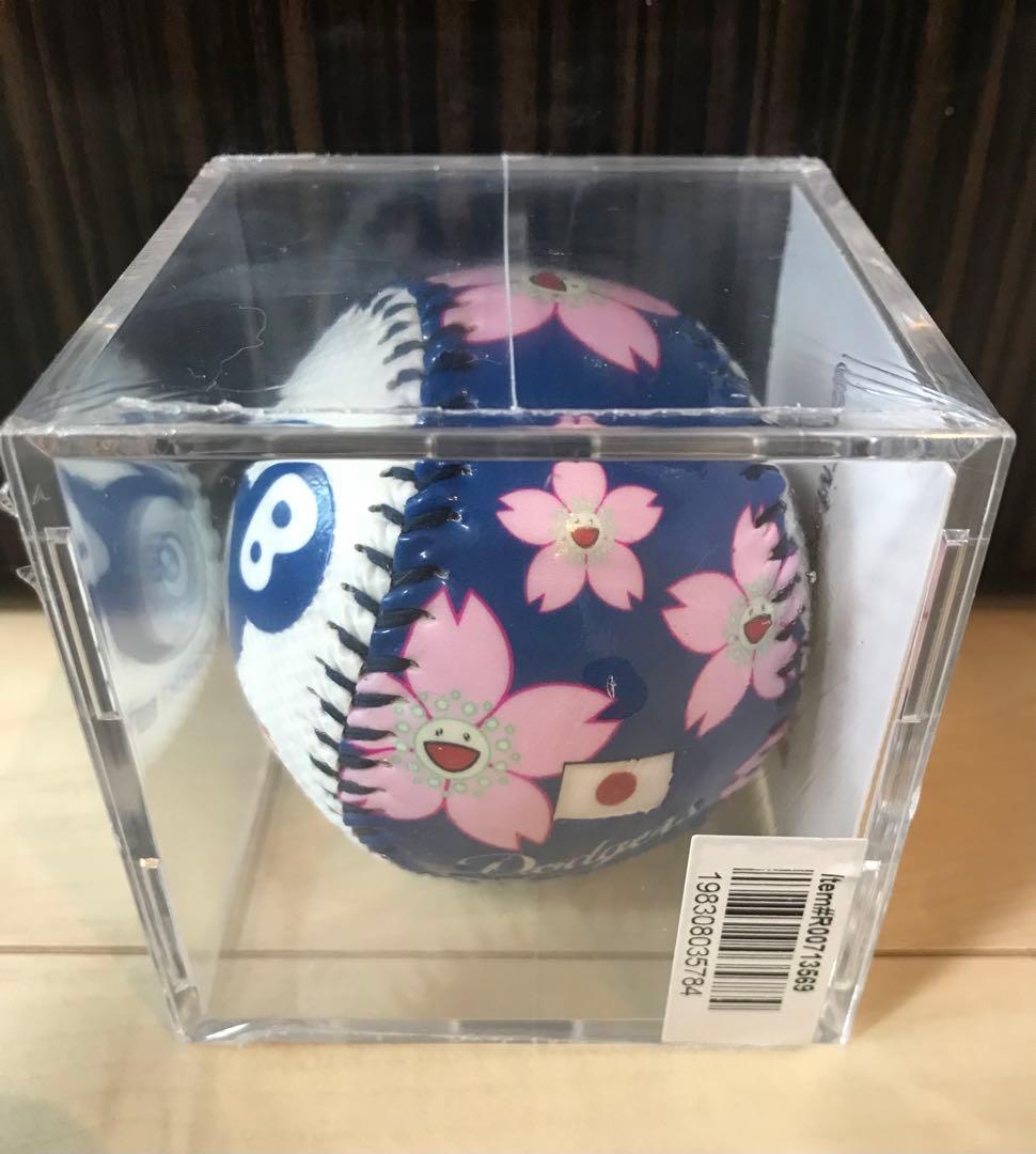 ドジャース　開幕記念ボール　村上隆