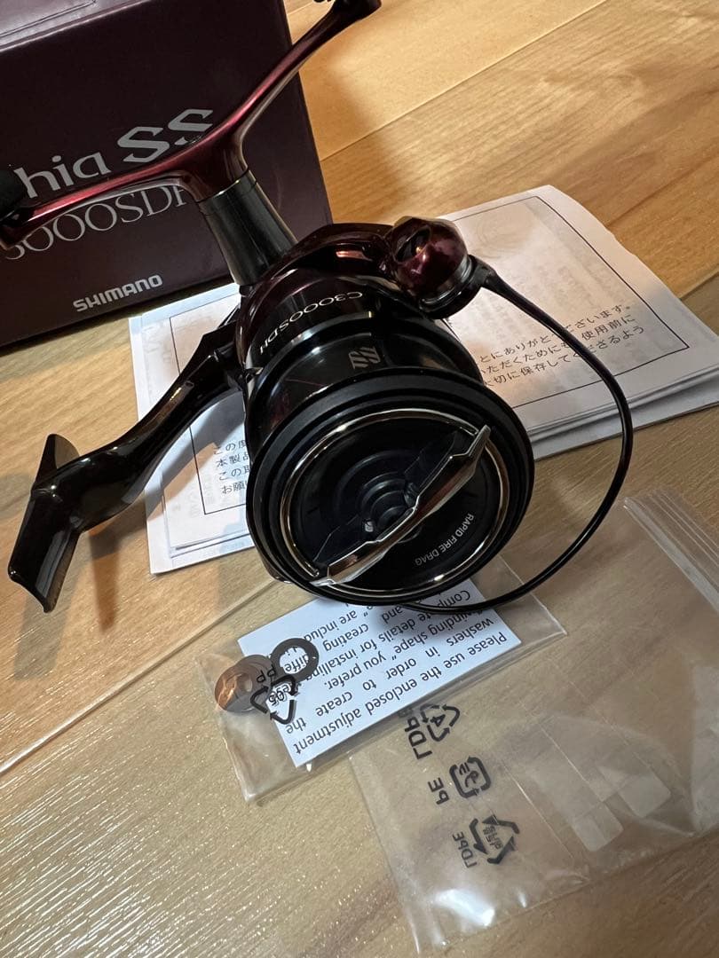 シマノ セフィアSS C3000SDH 新品 未使用 エギング用 ダブルハンドル