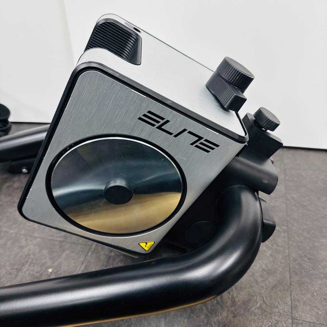 【美品】 ELITE TUO(エリート トゥオ) ホイールオン式トレーナー
