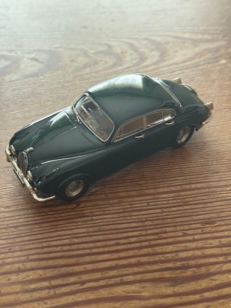 ボンド　ジャガー ミニカー ダークグリーン
