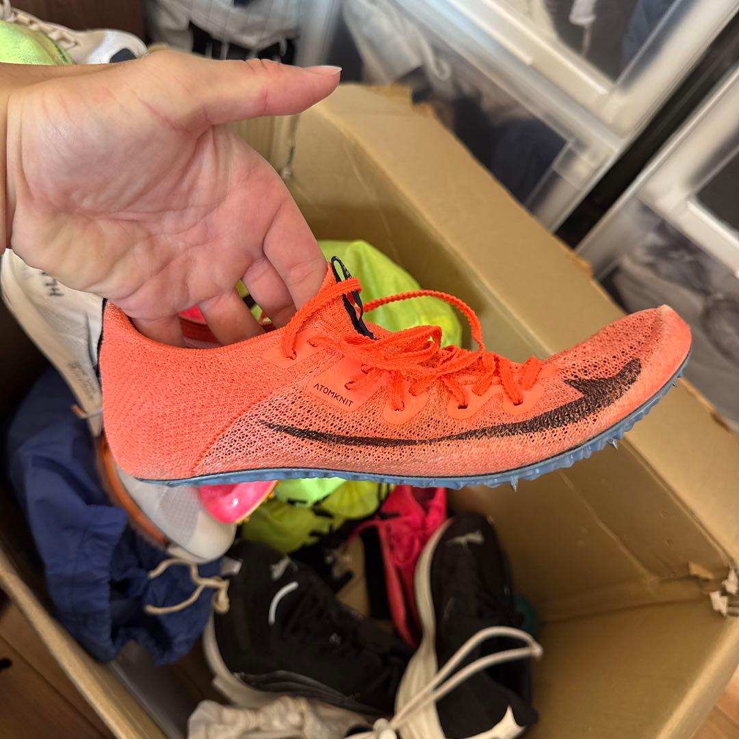 Nike スパイクシューズ オレンジ