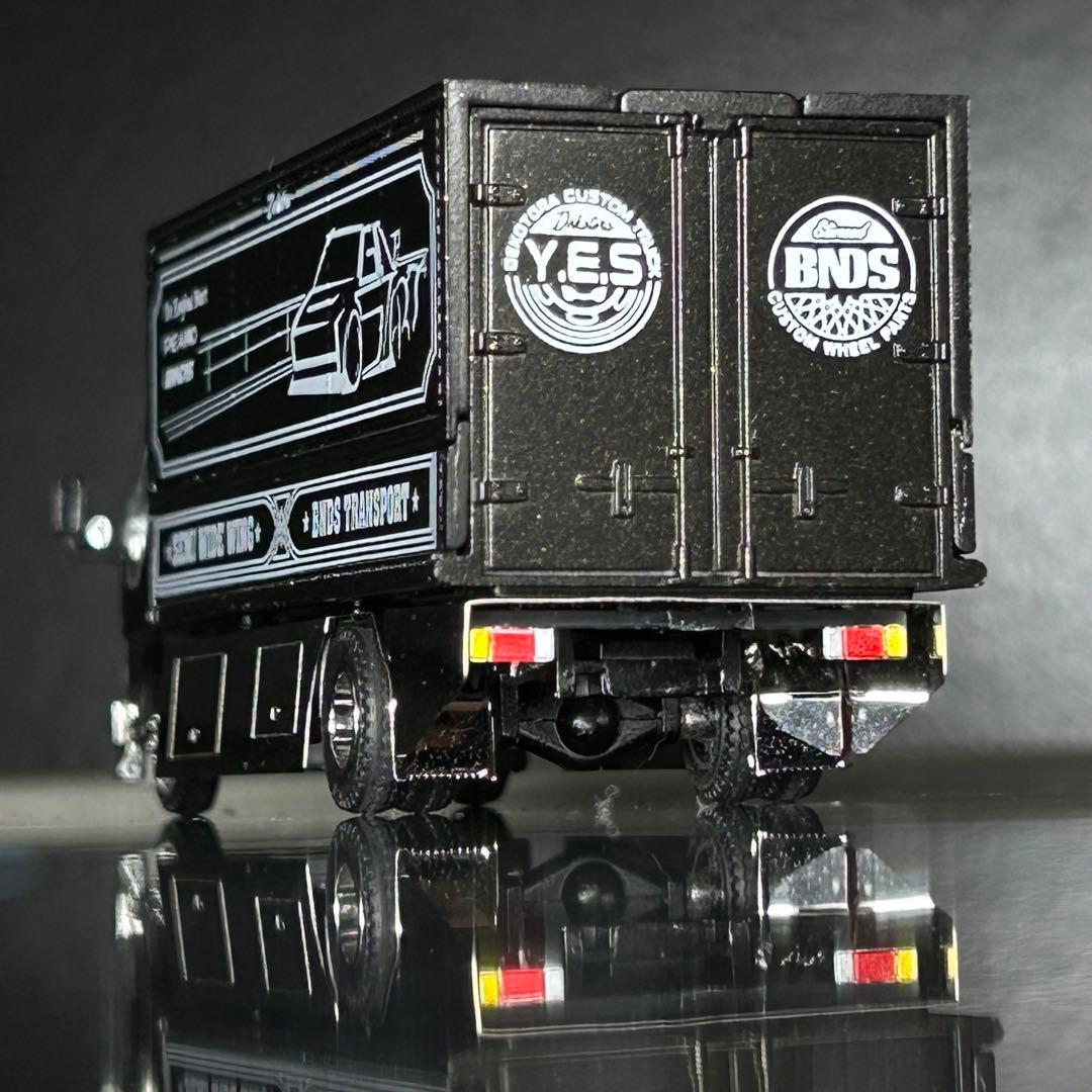 Peako 64 × Y.E.S いすゞ エルフ デコトラ カスタム トラック