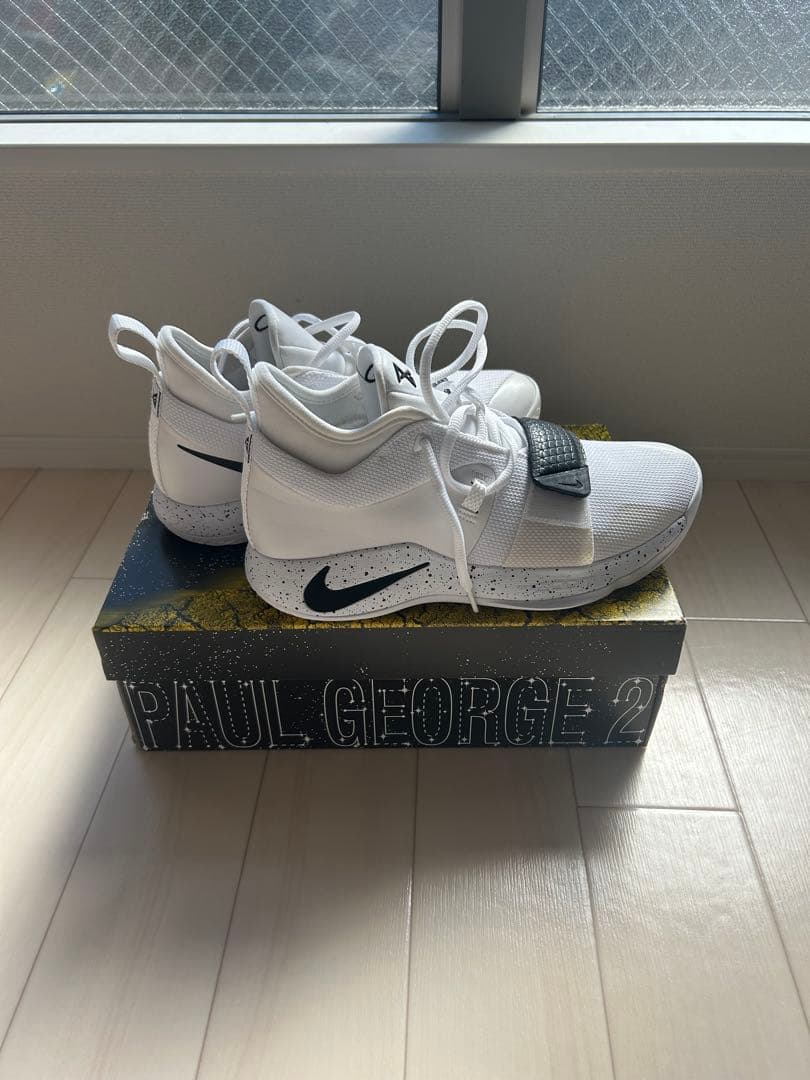 Nike Paul e 2 バスケットシューズ