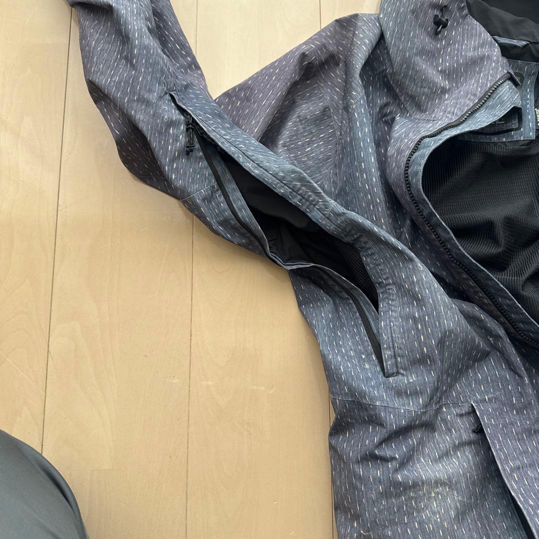 Burton スノーボードウェア XL 上下セット