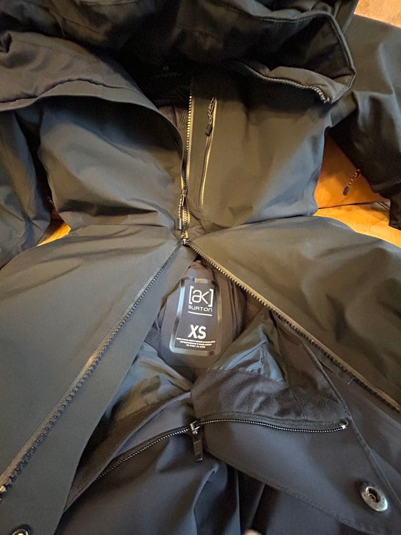 burton ak レディース　xs 上下