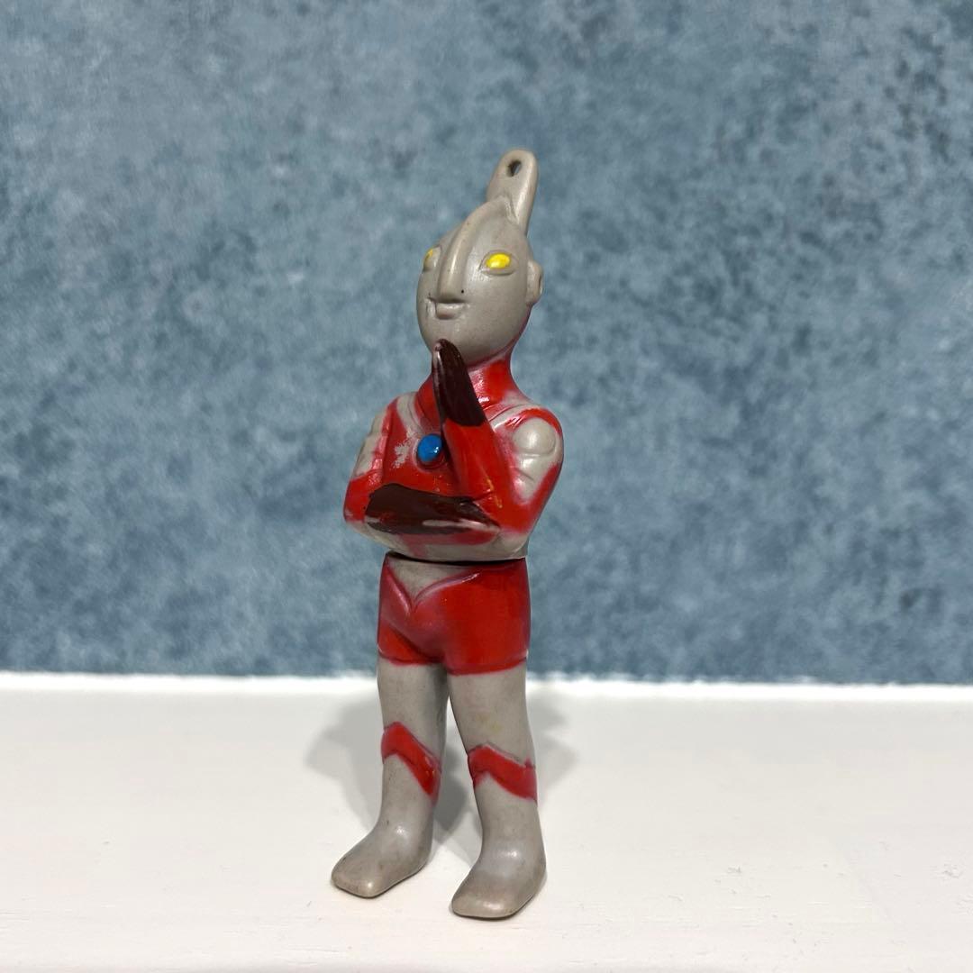 ウルトラマンペンダント フィギュア 約9cm