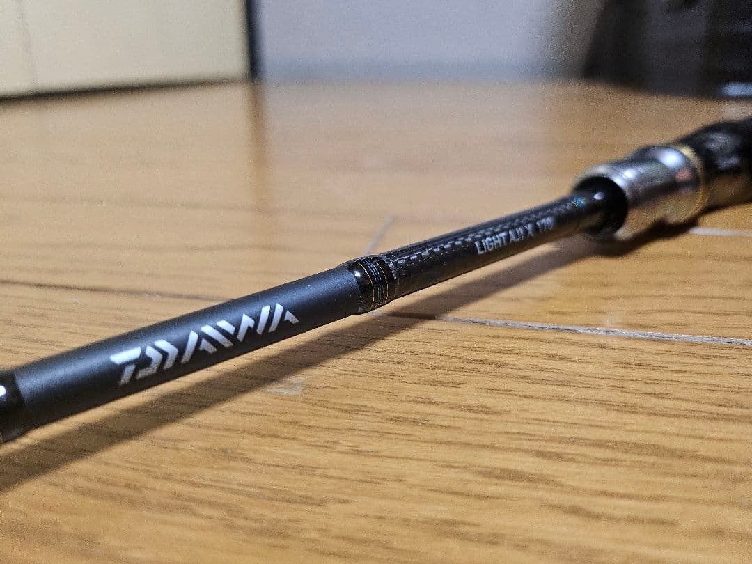 DAIWAライトアジX美品