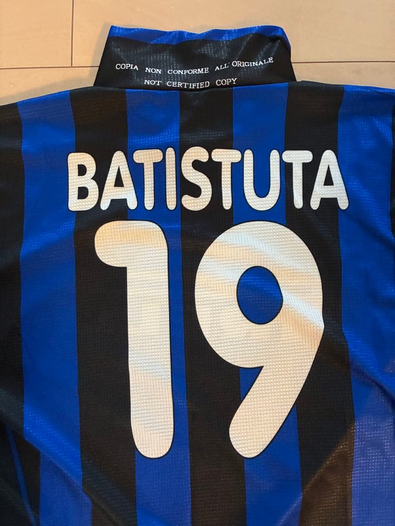 古着　サッカー　インテル　バティストゥータ　＃19　イタリア製