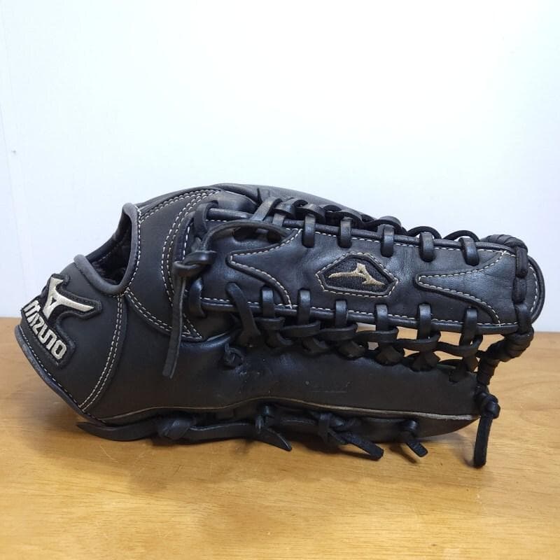 ミズノ MIZUNO イチローモデル プラチナラベル 児童 外野用 軟式グローブ